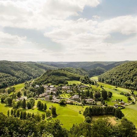 Bed and Breakfast L'orchidée Rochehaut Esterno foto