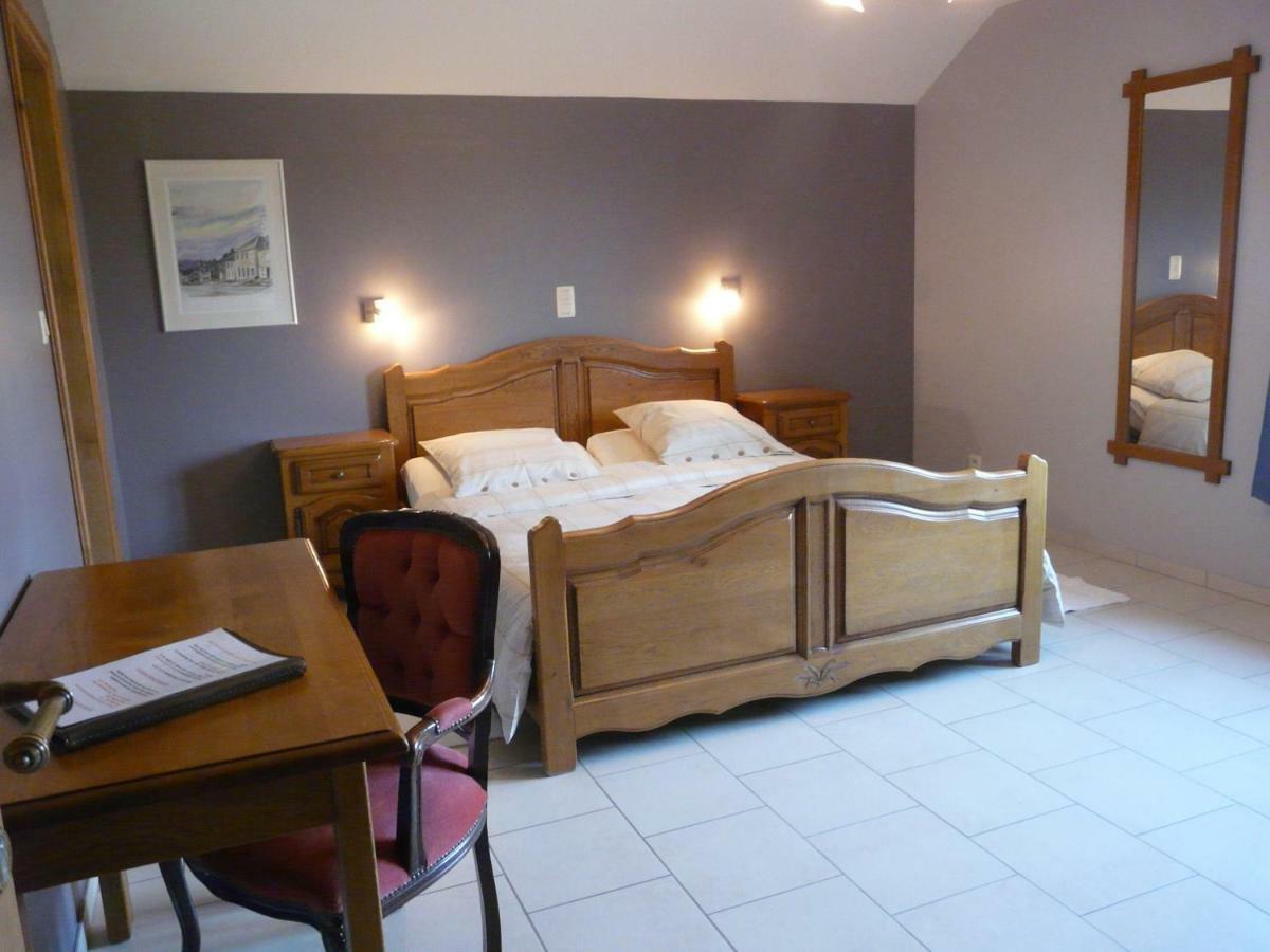 Bed and Breakfast L'orchidée Rochehaut Esterno foto